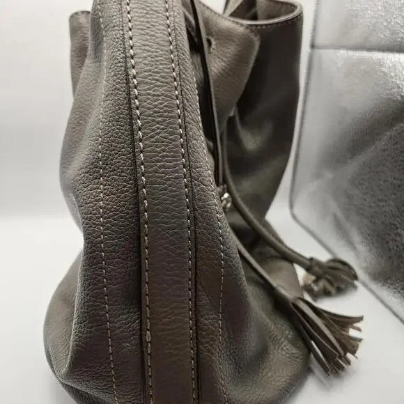 Brighton Gray Pebbled Leather Drawstring Bucket Purse with Shoulder Strap - Picture 4 of 16